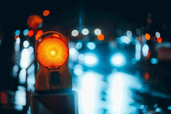 Closeup Shot Warning Lamp Street Night 2 2048x1365 1